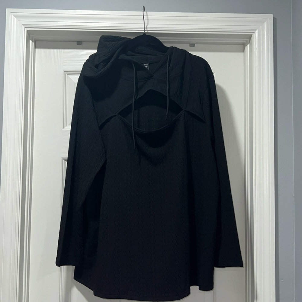 Slit Hoodie